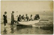 Scalarini in Savona with family and friends, 1920.